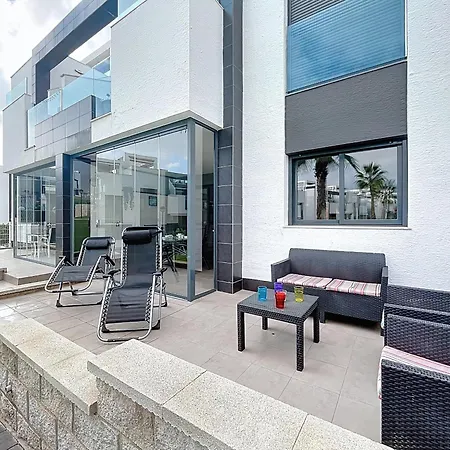 Oasis Viii Punta Prima 3023 아파트