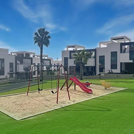 Oasis Viii Punta Prima 3023 * トレビエハ